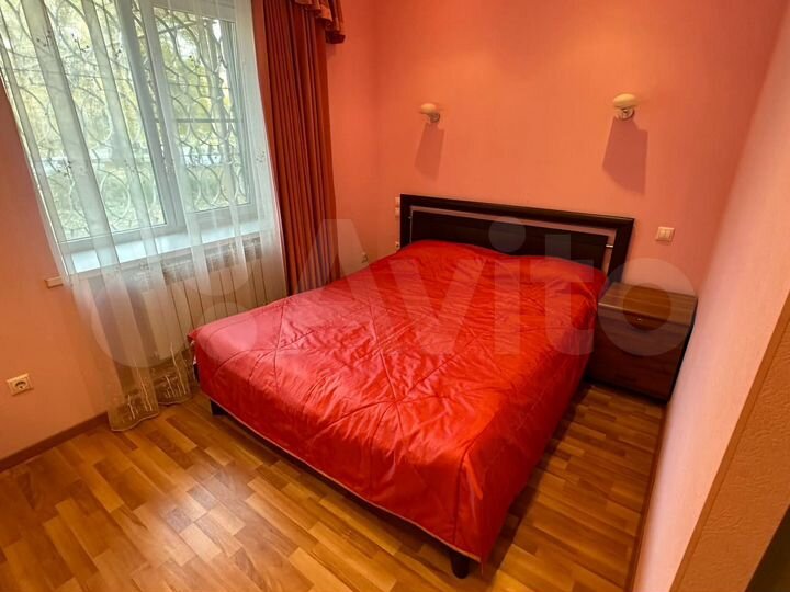 3-к. квартира, 60 м², 1/9 эт.