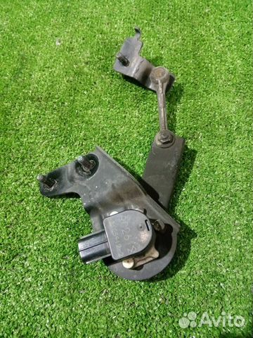 Датчик положения кузова задний Subaru Legacy