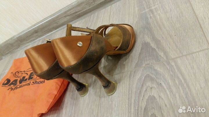 Туфли для танцев DanceFox 37р