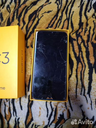 realme C3, 3/32 ГБ