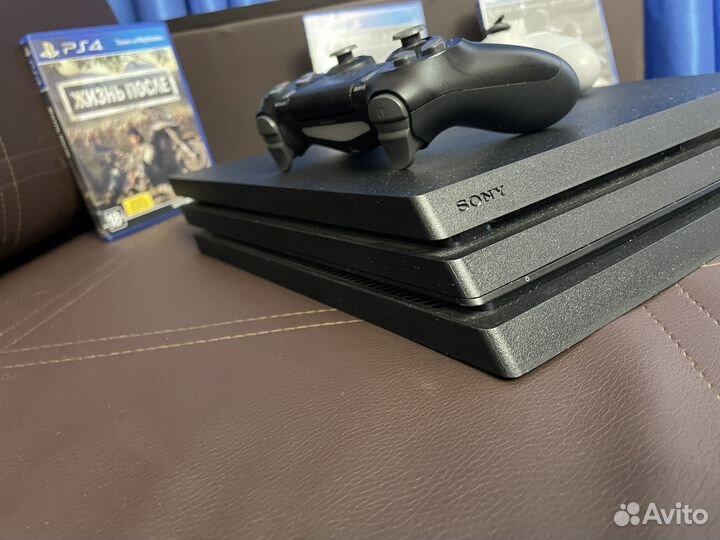 Sony PS 4 PRO 1tb 2 Джой + Игры
