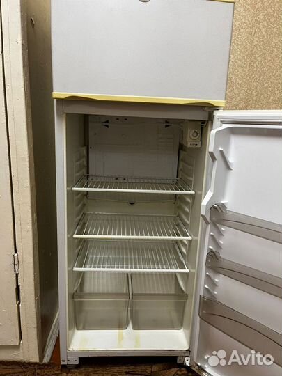 Продам холодильник рабочий состояний
