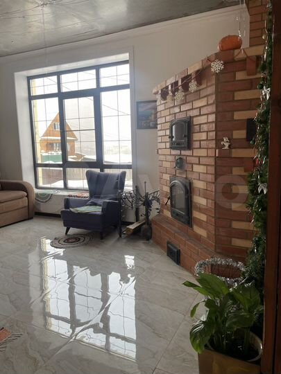 Дом 140 м² на участке 5 сот.