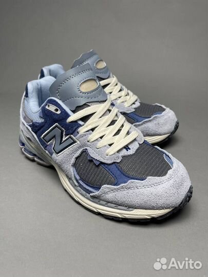 Кроссовки детские new balance 2002r