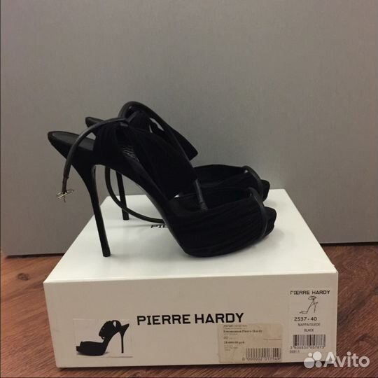 Пьер Харди, стильные босоножки