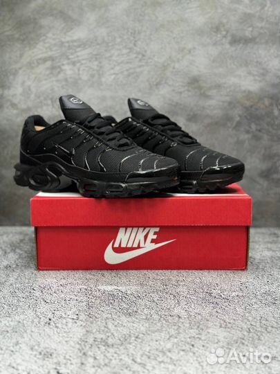 Кроссовки nike air max th plus