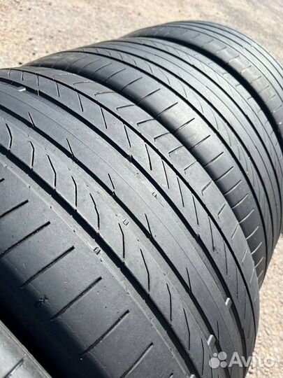 Continental ContiSportContact 5P 265/40 R21 и 295/35 R21 101Y