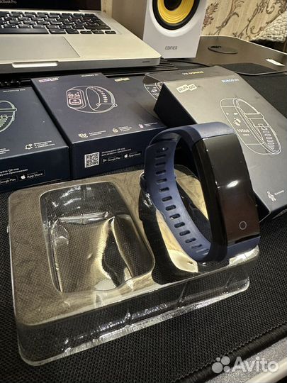 Фитнес-браслет RunGo