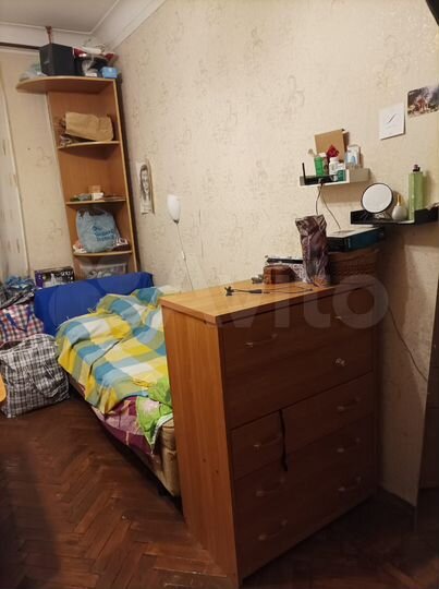 Комната 15,6 м² в 3-к., 4/4 эт.