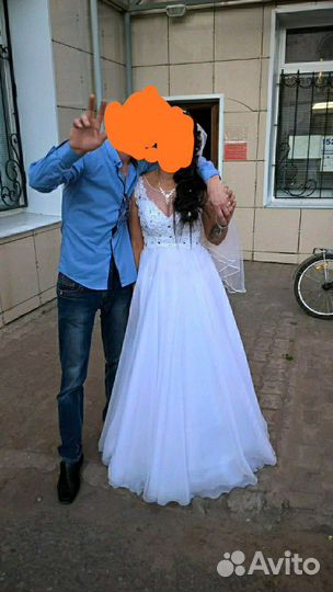 Свадебное платье