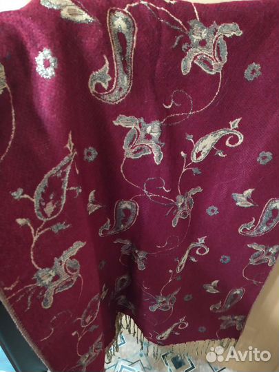 Шарфы и палантины