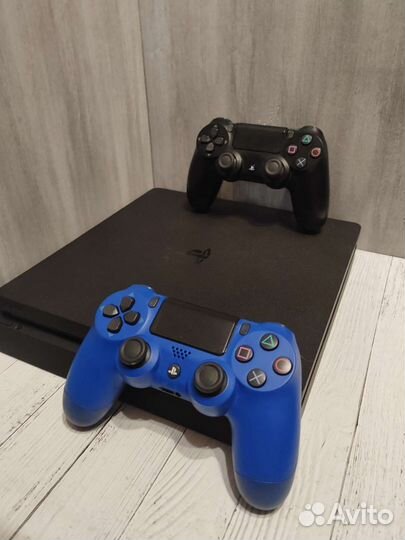 PlayStation 4 slim с кучей игр