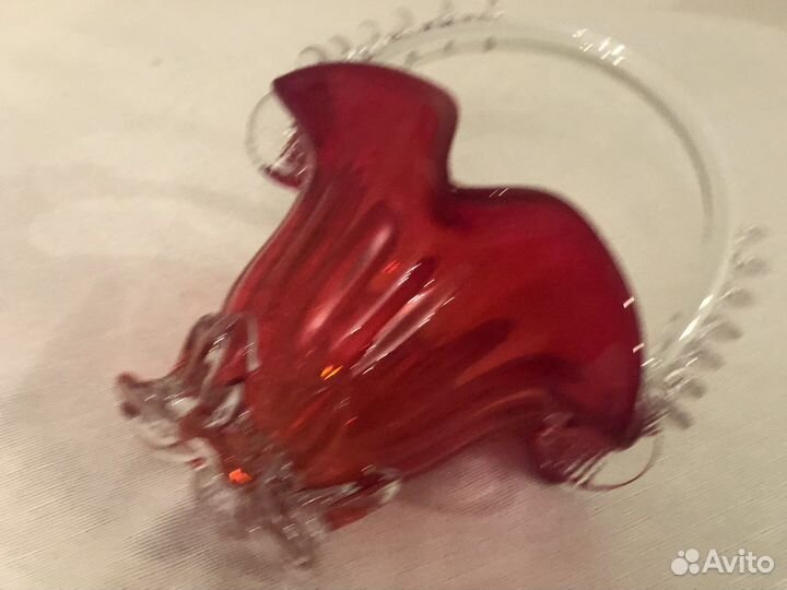 Конфетница / корзиночка красный май стекло