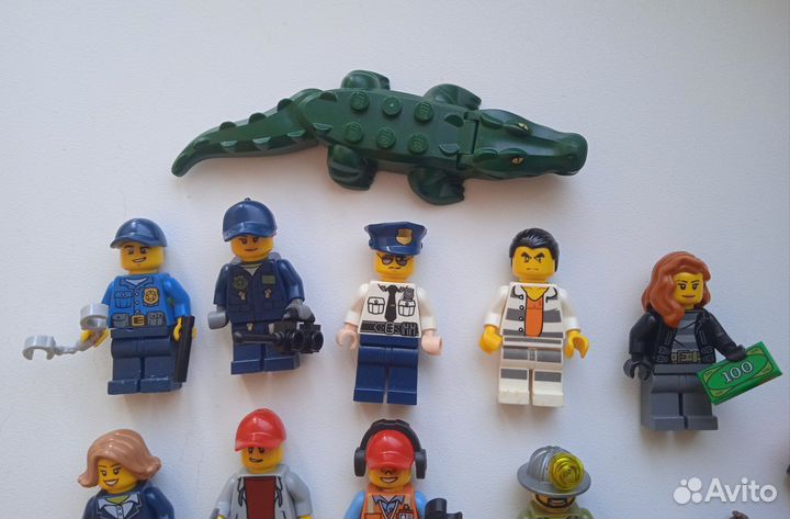 Минифигурки lego