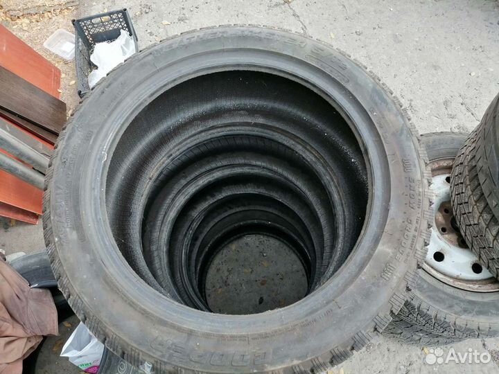 Cooper Weather-Master S/T 2 235/45 R17