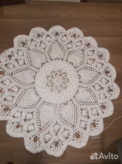 Прекрасный ковёр из полиэфирного шнура