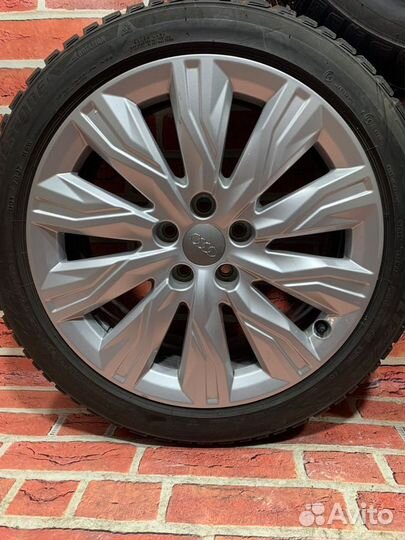 Оригинальные зимние колеса в сборе Audi R18 A4