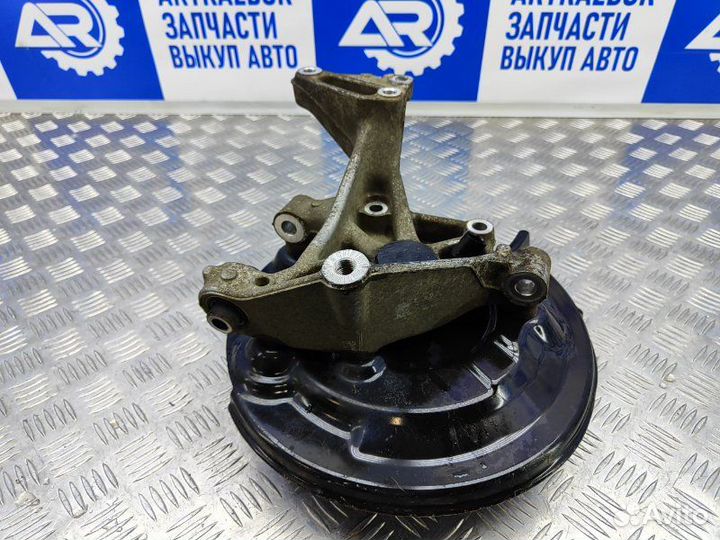 Кулак задний правый Skoda Yeti 5L 1.4 caxa 122 Л.С