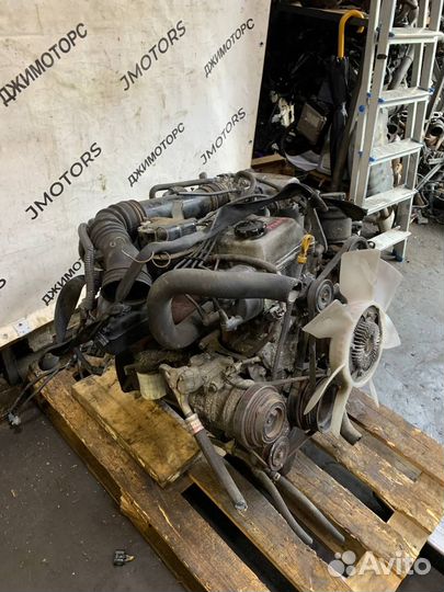 Двигатель Toyota 3RZ-fe Land Cruiser Prado RZJ95W