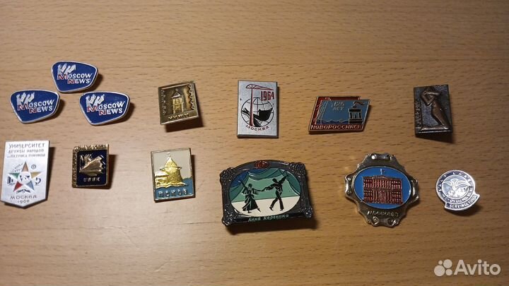 Значки коллекционные разные