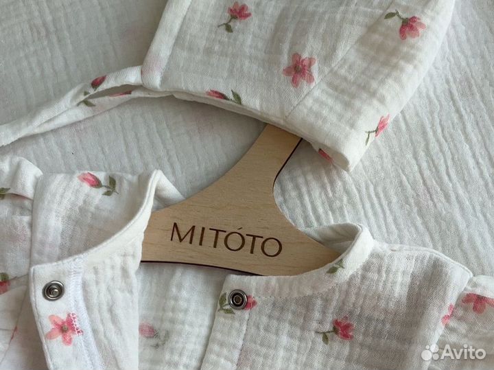 Комплект для девочки на выписку летний из муслина