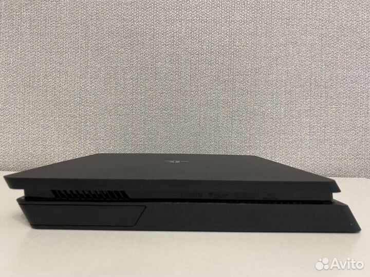 Sony PS4 slim 1tb