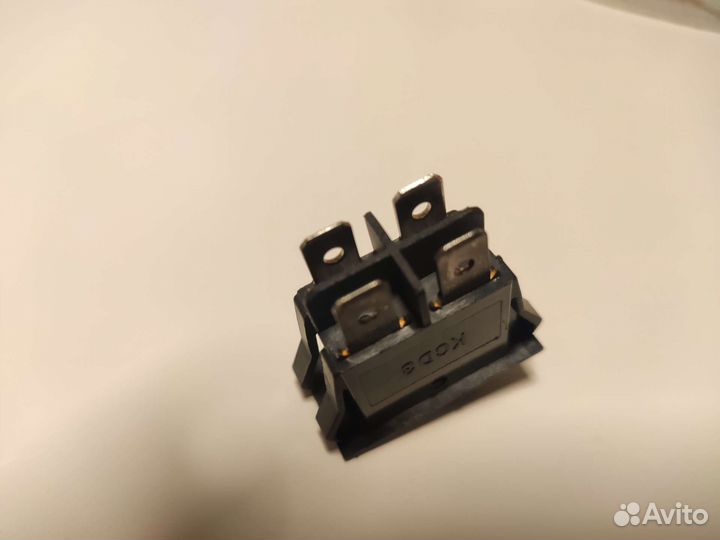 Выключатель KCD3-201-1