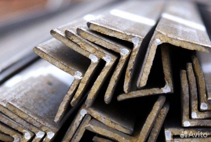 Уголок стальной