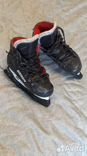 Коньки хоккейные Bauer размер 36