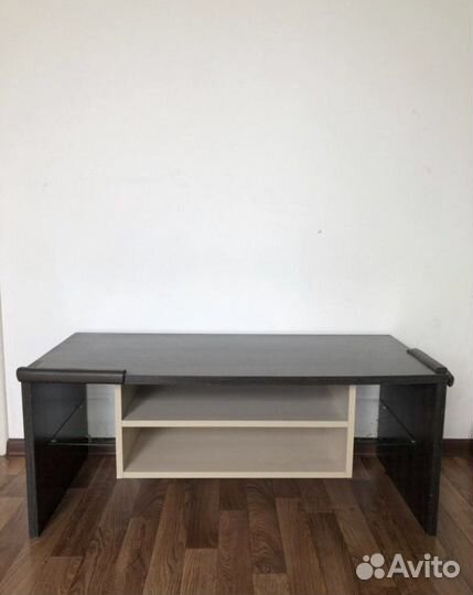 Тумба под телевизор