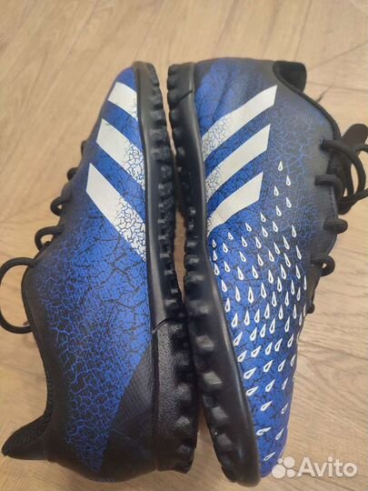 Футбольные бутсы 36 размер adidas