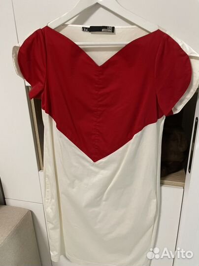 Платье moschino