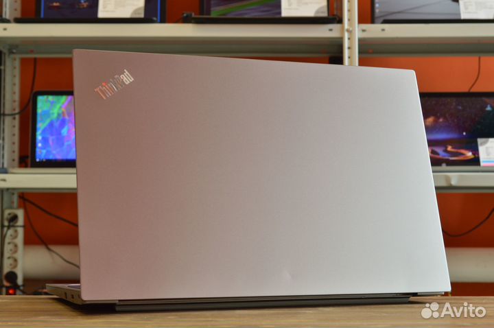 Ноутбук Lenovo ThinkPad E15: i7/16Gb/SSD500/HDD1Tb