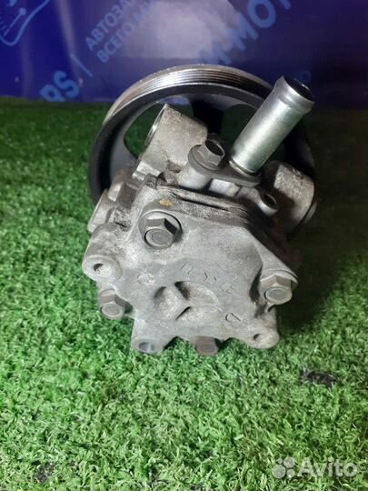 Насос гидроусилителя руля Mitsubishi Outlander