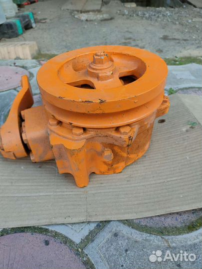 Запчасти на New Holland