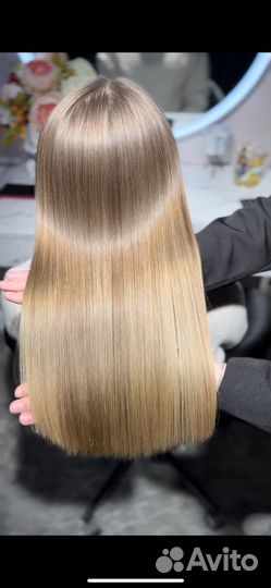 Кератиновое выпрямление волос