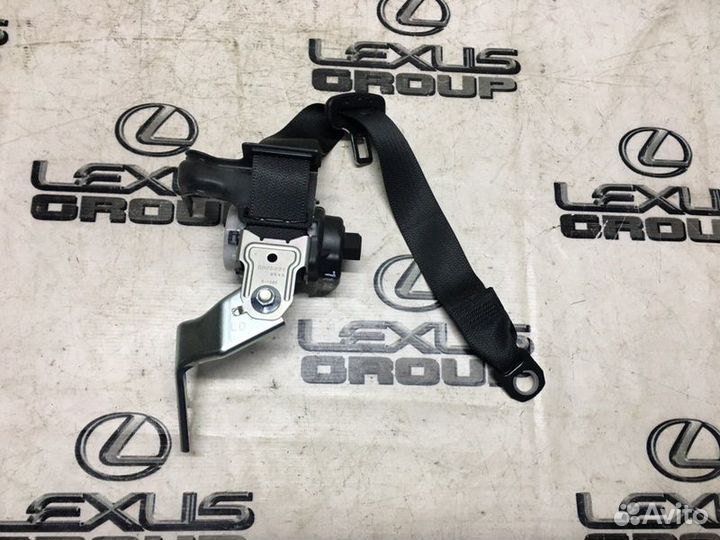 Ремень безопасности задний левый Lexus Nx300H