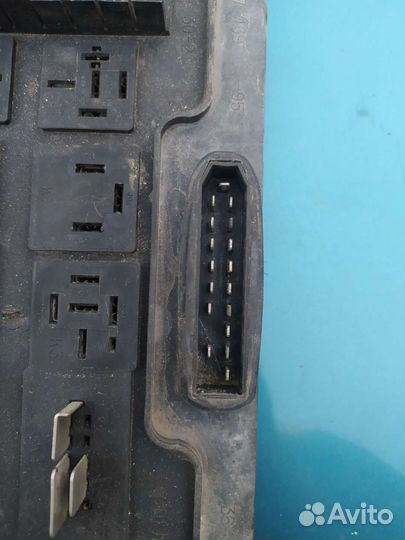 Монтажный блок ваз 2109,09,099 (обмен)