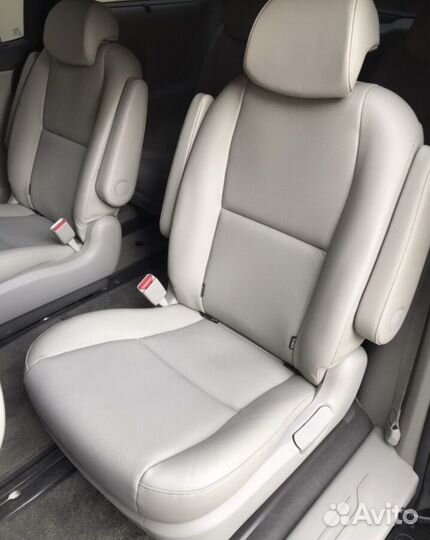 Kia Carnival 2.2 AT, 2017, 178 000 км