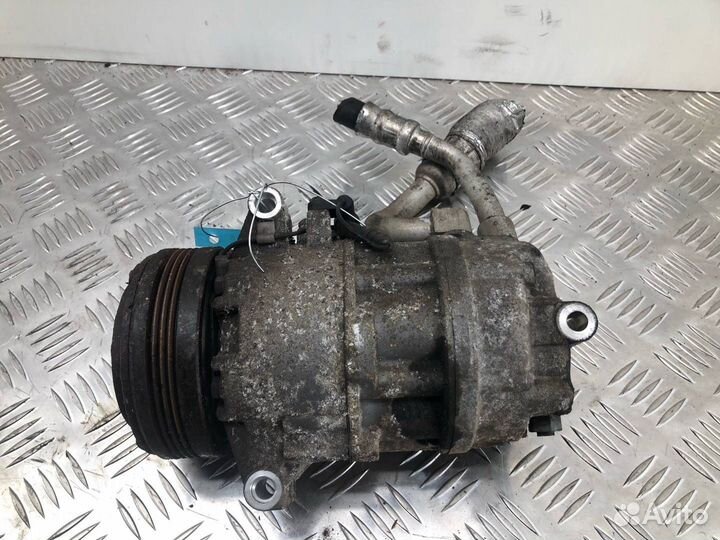 Компрессор кондиционера BMW X3 E83 2006 690564308