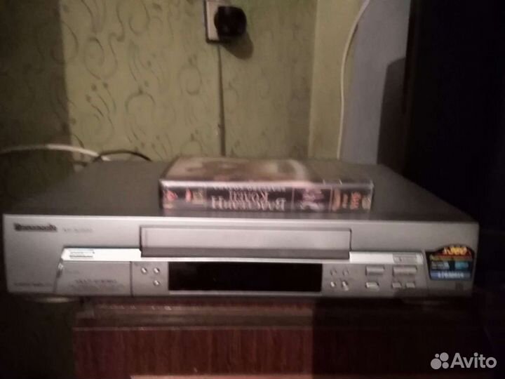 Видео магнитофон Panasonic. Состояние хорошее