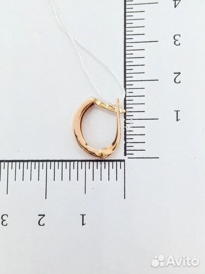 Золотые серьги