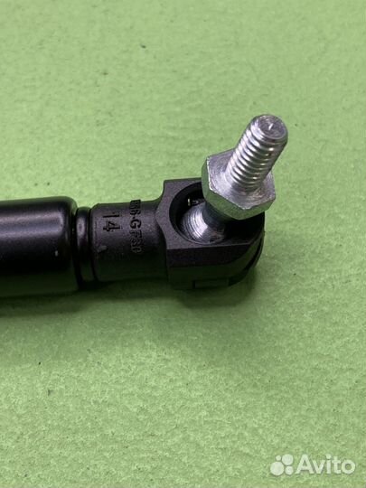 Амортизатор капота газовый L395 170N \Volvo FH12/16 SEM8387