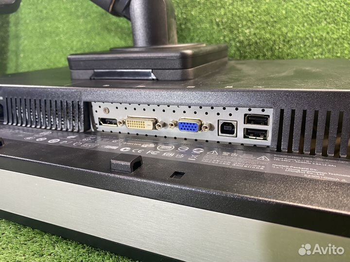 Монитор HP ZR24W