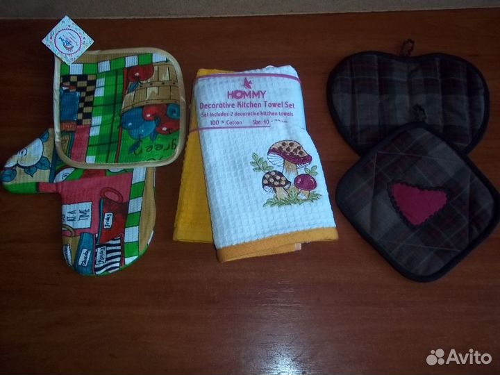 Кухонный текстиль:прихватки, полотенца