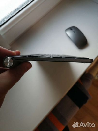 Wireless keyboard