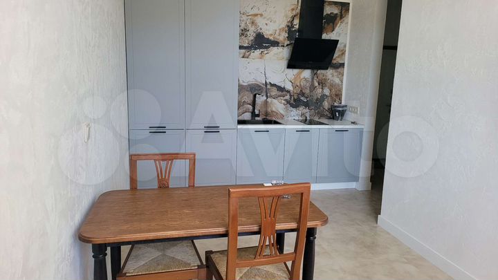 2-к. квартира, 35 м², 2/3 эт.