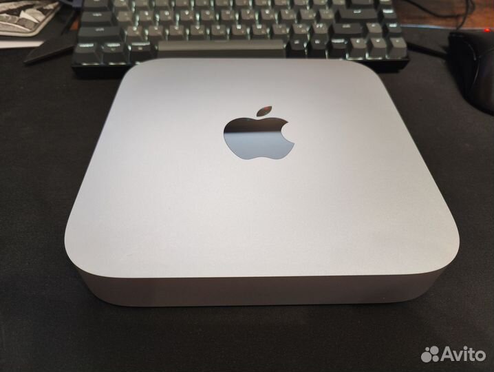 Apple Mac mini m2 8/512