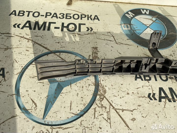 Mercedes W212 E212 Дорест каркас бампера заднего