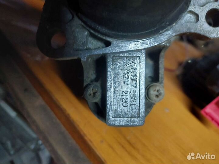 M1t75581 Стартер Mazda